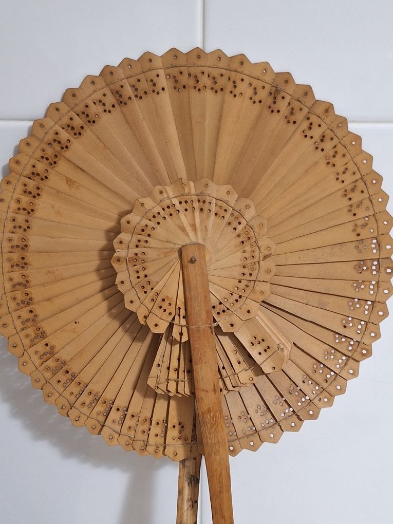 Leque  antiquíssimo
