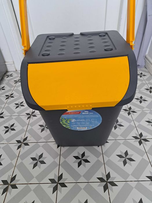 Kosz na smieci Ecoplast 35 l