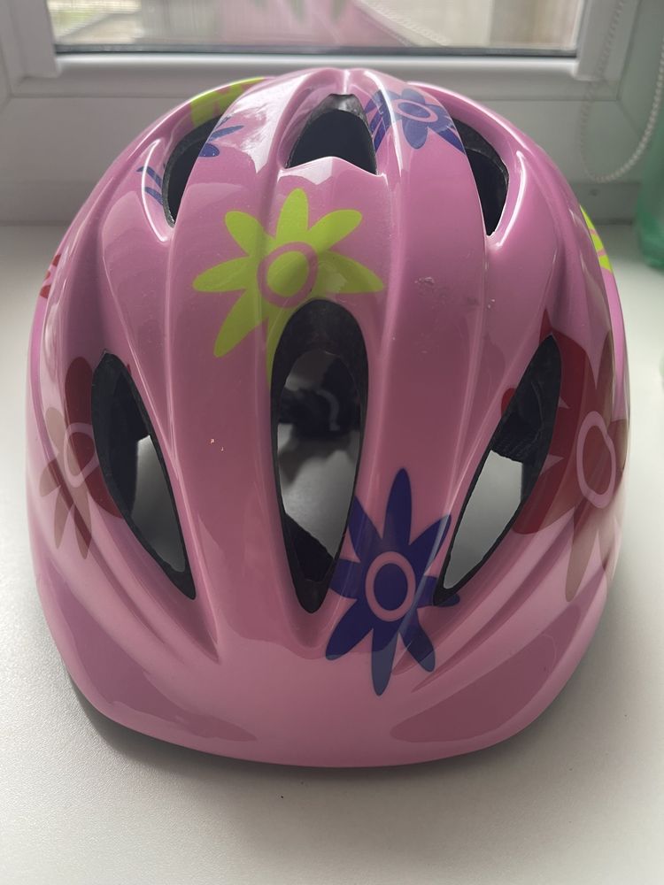 Шлем велосипедный на девочку