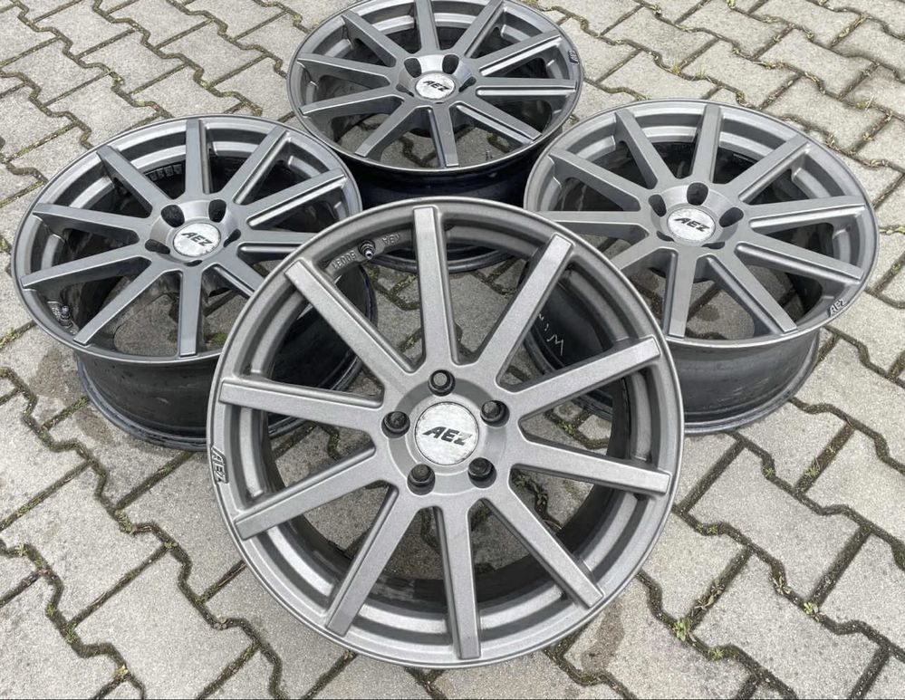 Felgi AEZ Straight Dark 5x112, 18”, 8j ET35 Mercedes, VW, audi