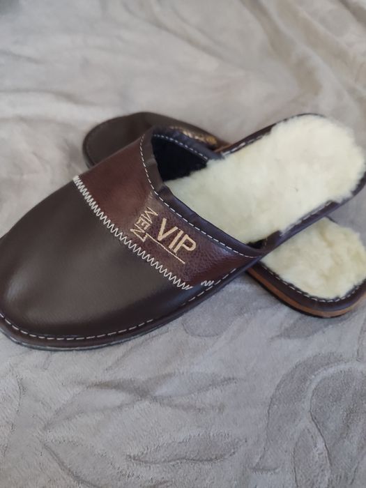 Продам чоловічі зимові тапочки