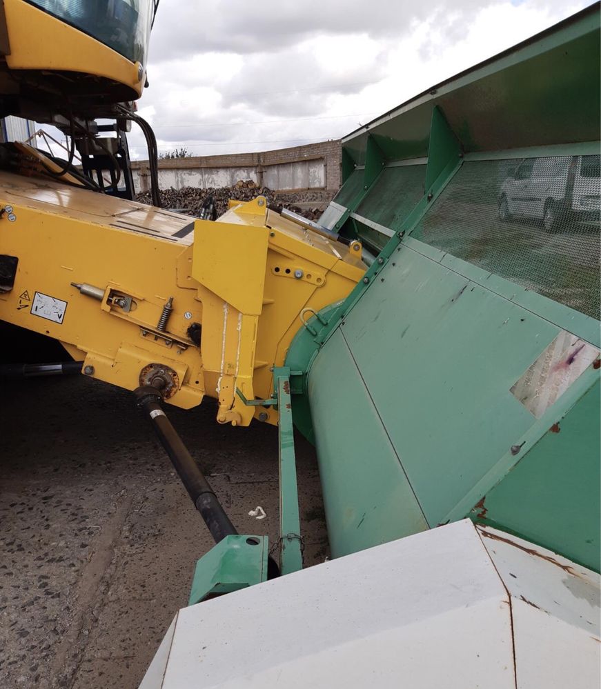 Адаптер/рамка для усіх жаток до комбайнів JohnDeere,Claas,Case, NH