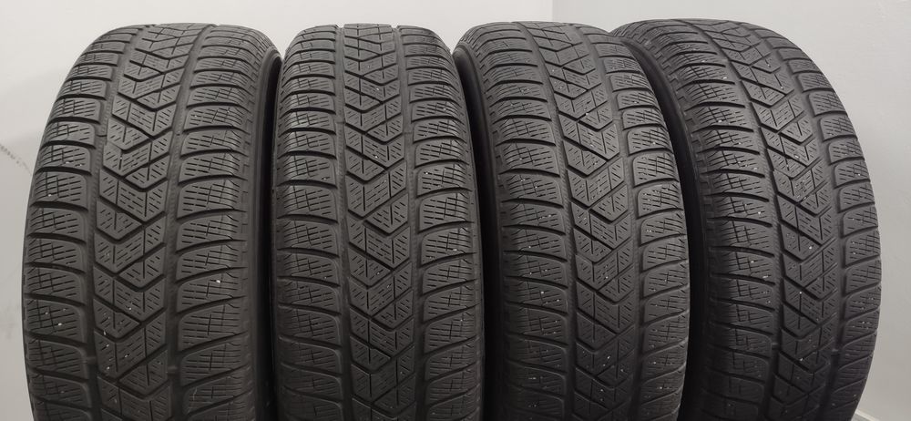 Резина R-17 225/65 102Т "Pirelli" SCORPION шини