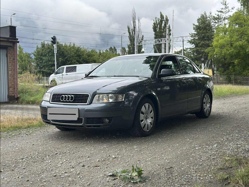 Ładna Audi A4 B6 z gazem 2.4 klimatronik