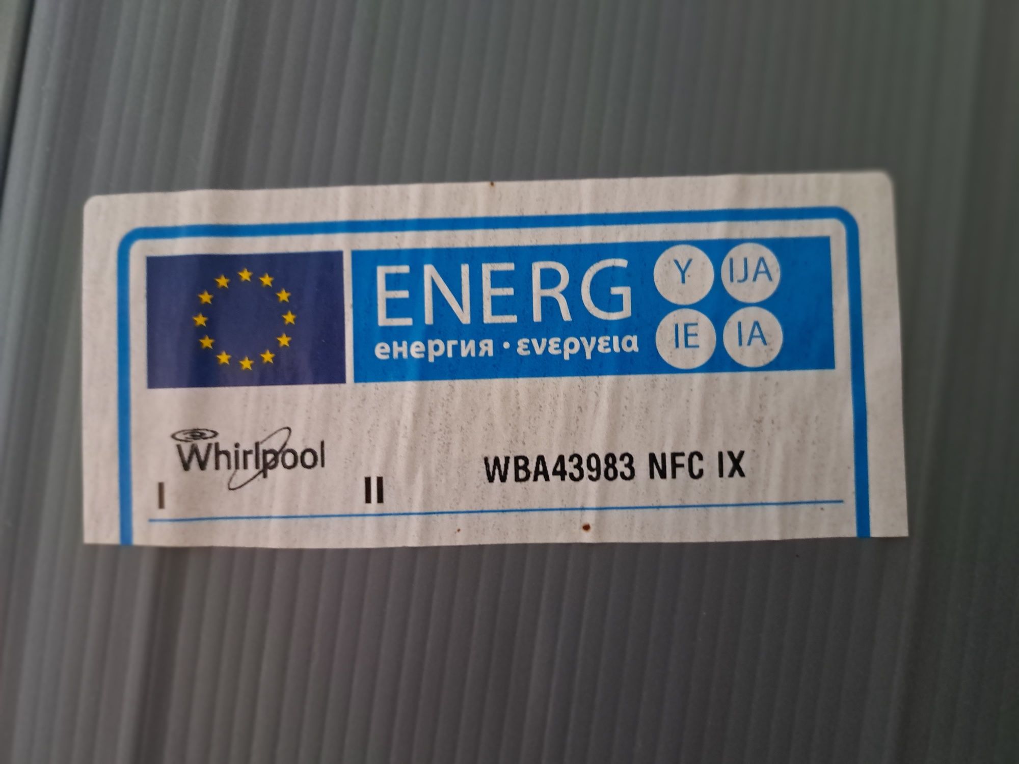 Komplet szuflad i półek do lodówko-zamrażarki Whirlpool WBA43983NFCIX