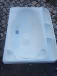 Banheira   para  crianças  cor branco  Nova