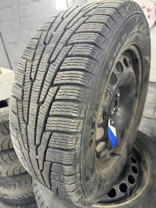 Продам комплект коліс 215/60/16 5-112