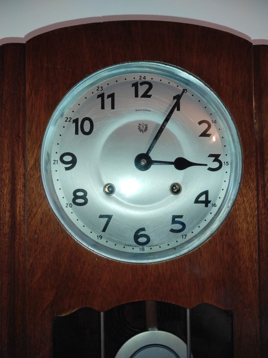 Relógio Reguladora antigo
