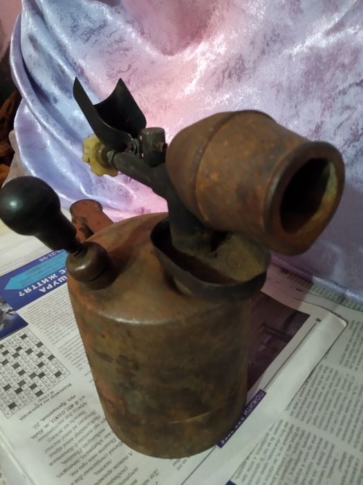 Продам Лампа бензінова б/у ссср 320грн.