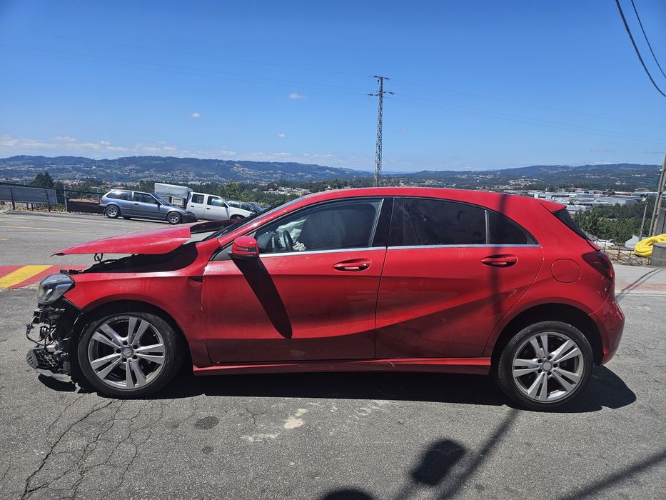 Mercedes-Benz Class A 200 CDi de 2017 para peças