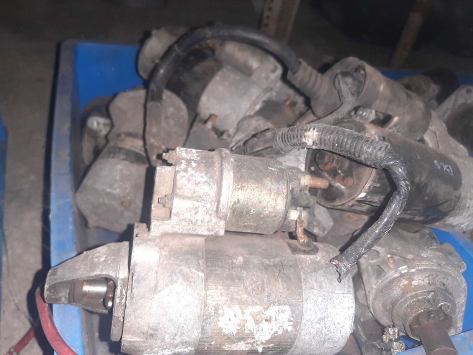 Sprzedam magazyn częsci w Hurcie Likwidacja Placu