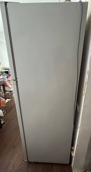 Холодильник Samsung