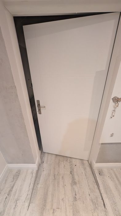 Drzwi wewnętrzne z ościeżnica