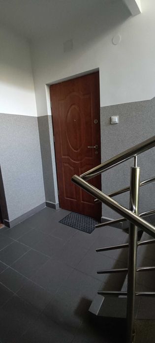 Wynajmę mieszkanie w Łomży przy ul. Polowej, dwa pokoje, w centrum.