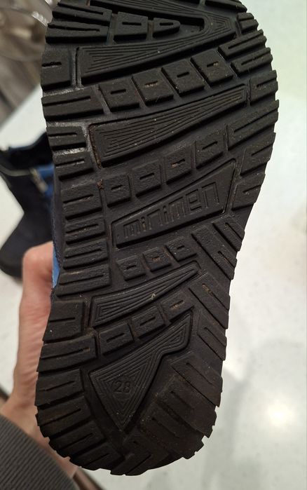 Продам зимние ботинки Minimen для мальчика