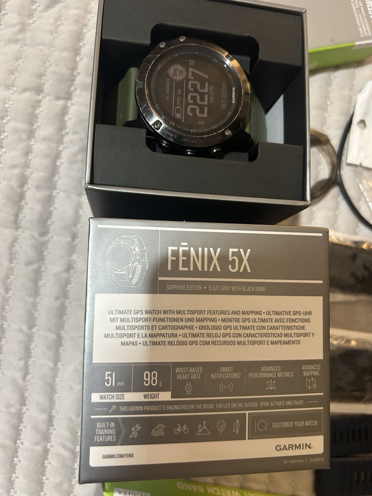 Garmin fenix 5x safira