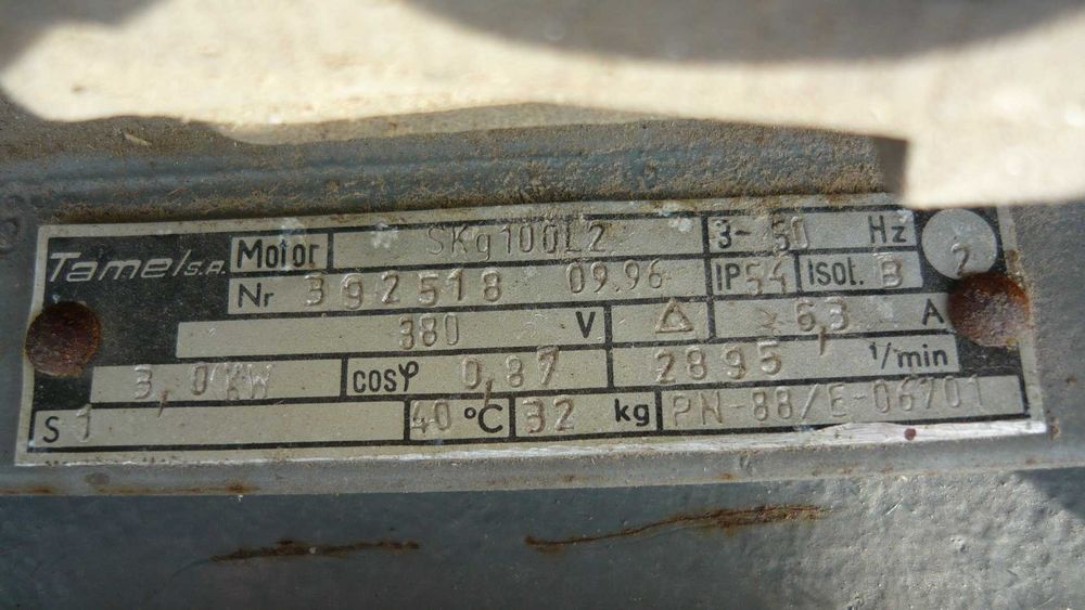 Piła tarczowa do drewna kłód opału krajzega 400V stołowa krejzega