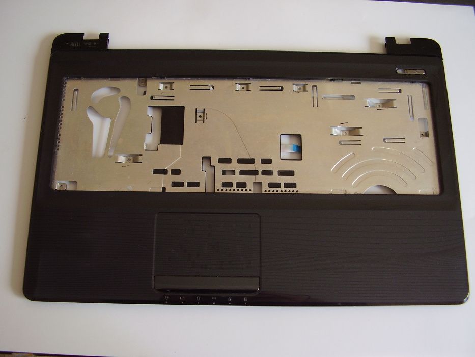 Asus A52D корпус (крышка, рамка, верхняя и нижняя часть корпуса)