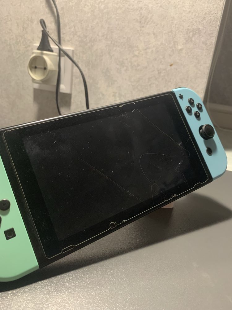 ПРОДАЮ Nintendo switch