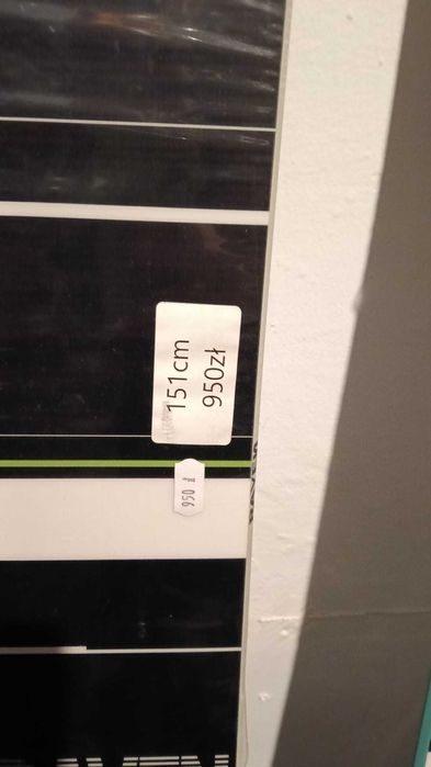 Deska snowboardowa Raven Supreme 148, 150, 151 cm- 900 zł/Sklep-Serwis