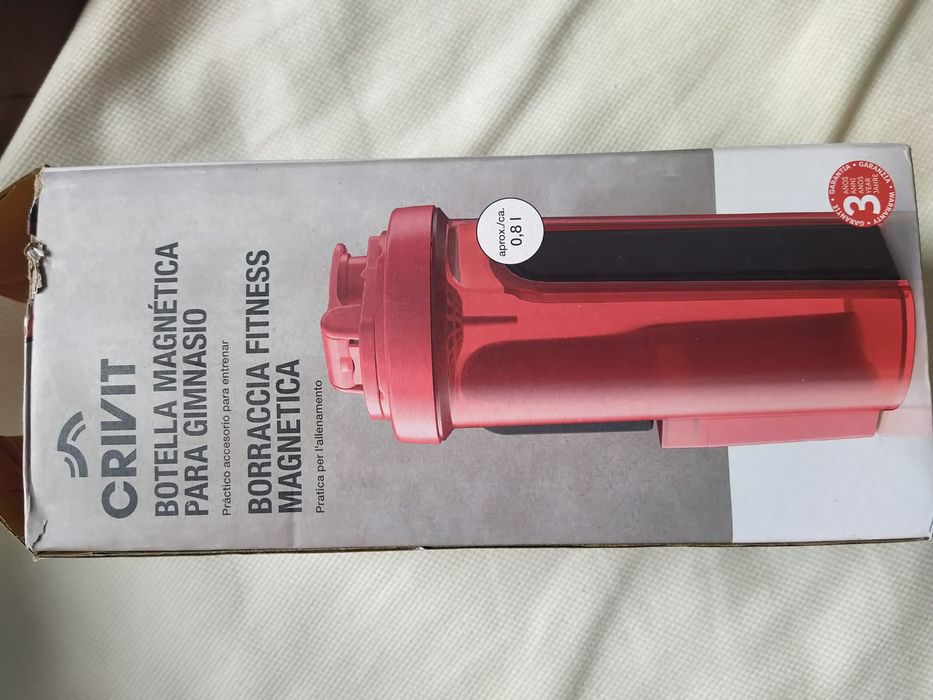 Bidon CRIVIT z uchwytem magnetycznym