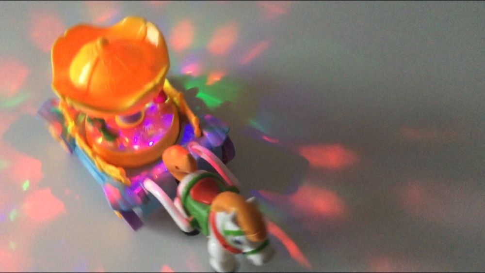 детская игрушка световая звуковая пони