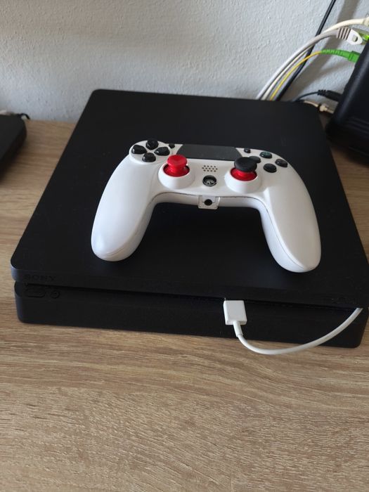 Vendo/Troco PlayStation 4 500G