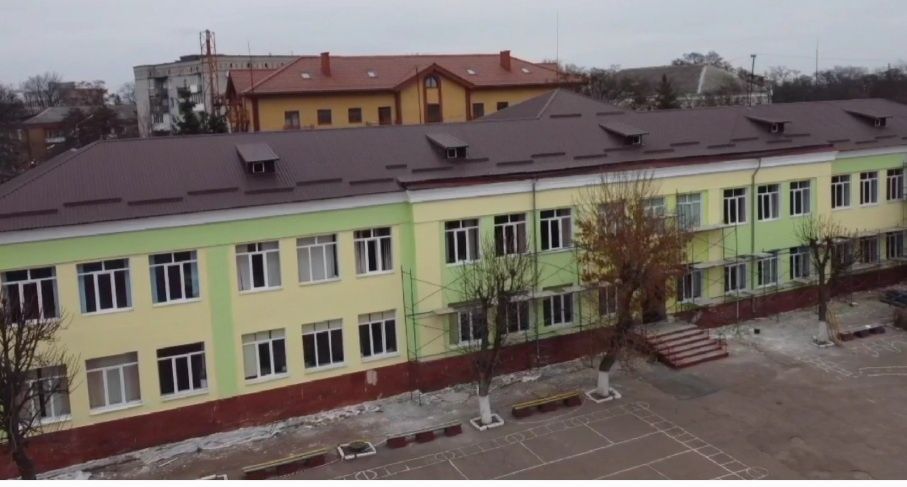 Утеплення фасадів.Покрівля.Водосток.Доставка Будматеріалів.Альпінізм.