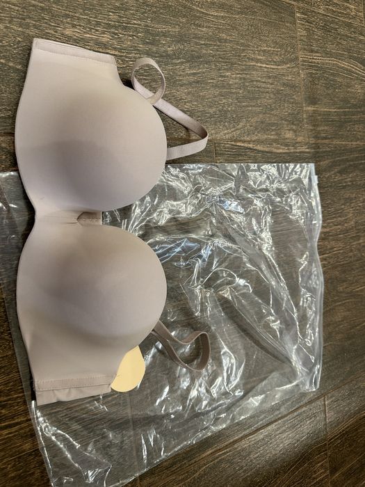 oysho   базовый бежевый 75A, 75B  УЕЗЖАЮ!