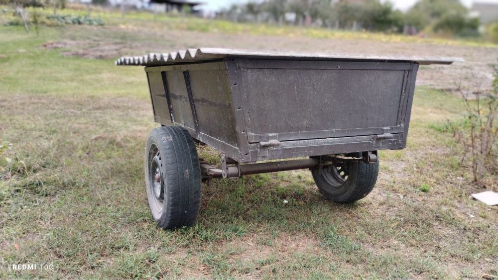Причіп на міні трактор / прицеп