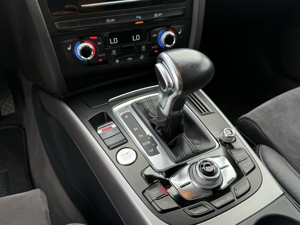 Audi A4 B8.5 2.0Tdi S-Line Sport Pack