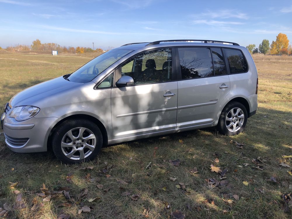 Volkswagen Touran United