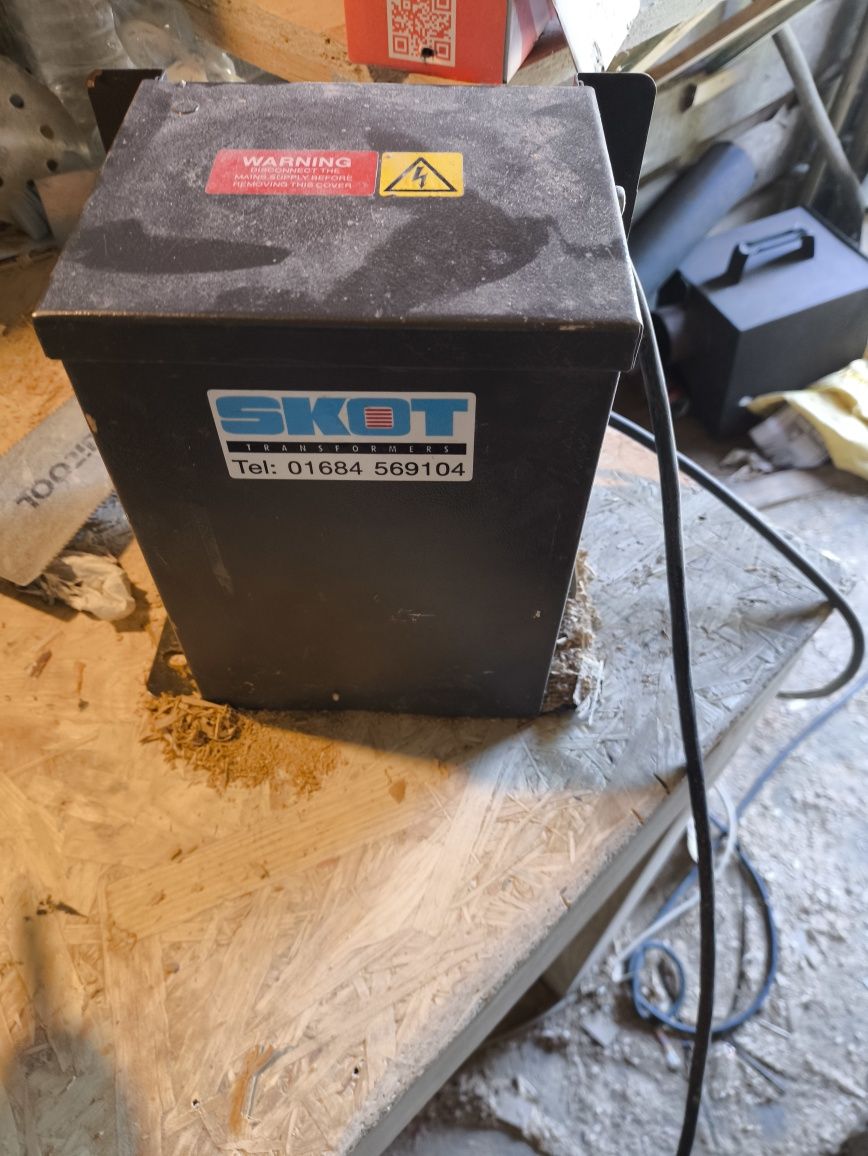 Ukośnica Makita ls0714 szlifierka mimosrodowa bo5041 transformator 110