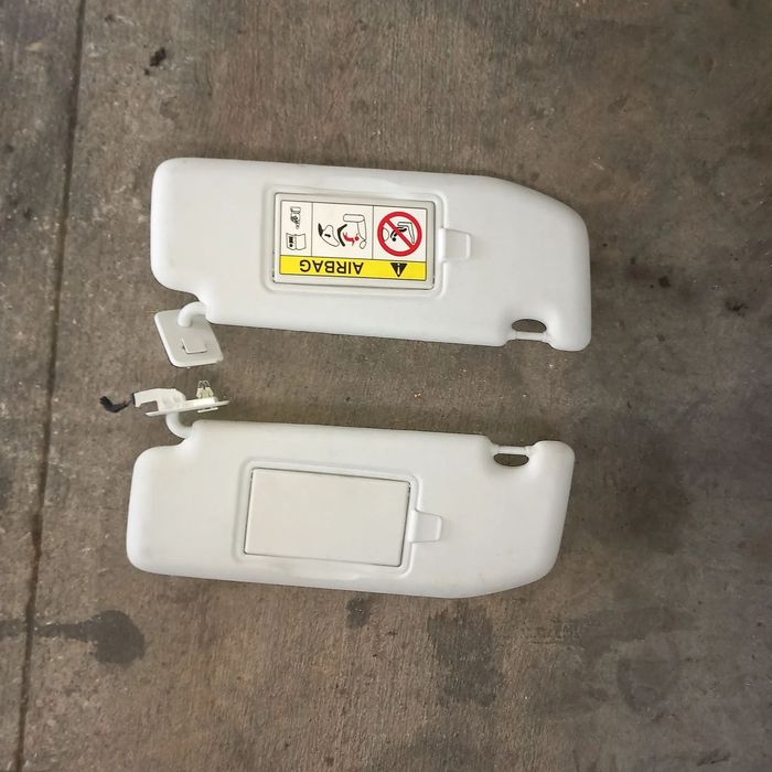 Conjunto Palas de sol Peugeot 2008 ano 2016