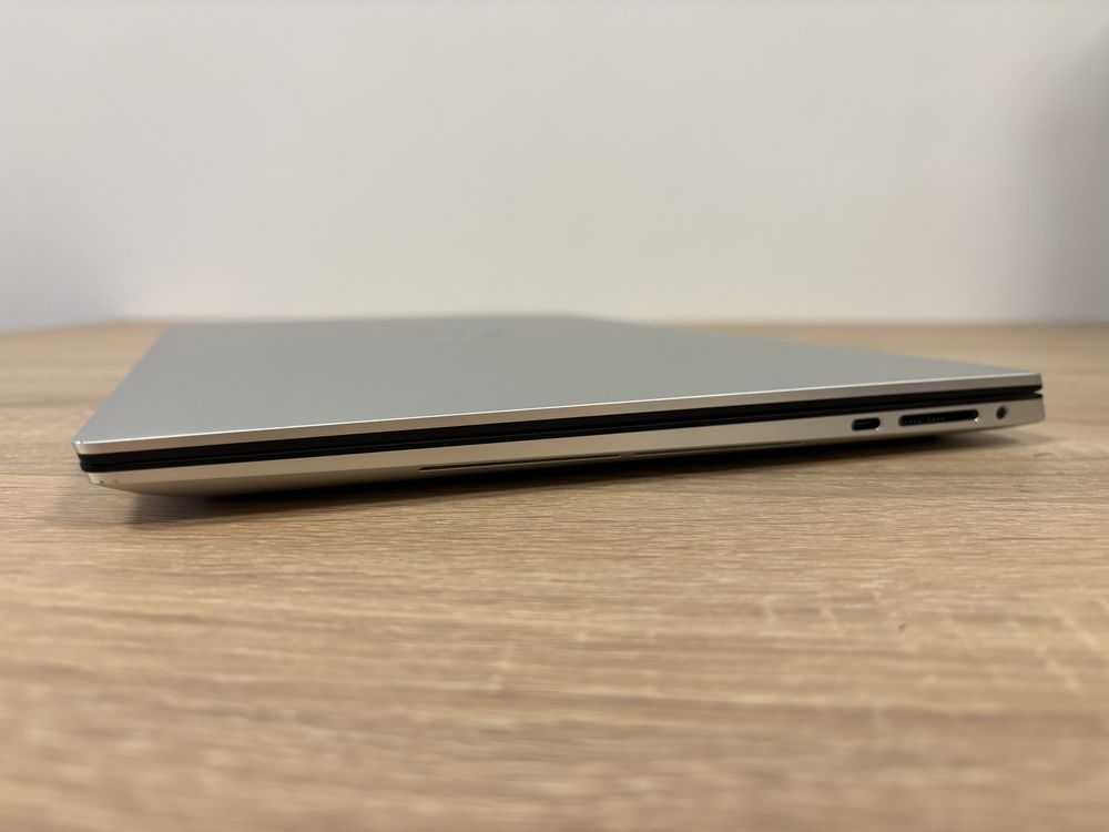 LAPTOP DELL XPS 15 9510 | I7-11800H | 32GB RAM | 1TB SSD | RTX 3050TI
