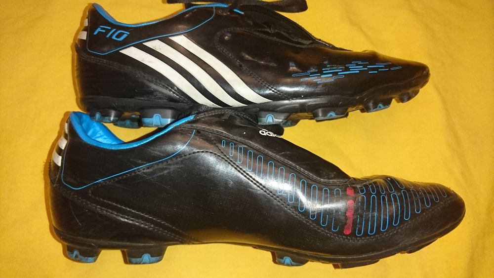 Бутсы копы adidas F10. р.44 US11,5. Оригинал.
