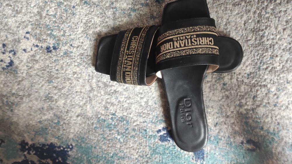 Klapki Christian Dior 39