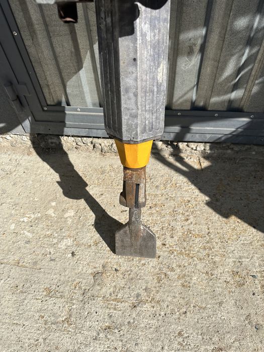 Бензиновий відбійний молоток Wacker Neuson BH 23