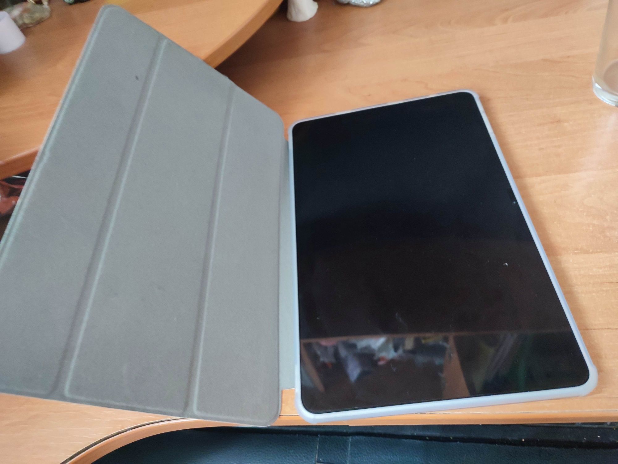 Планшет  Teclast T60 Plus