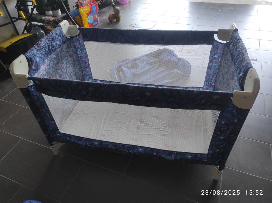 Cama de bebé de viagem Chicco