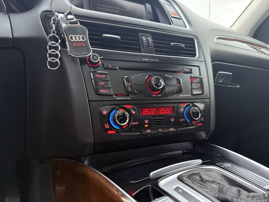 Audi Q5 Рідна фарба / Автомат