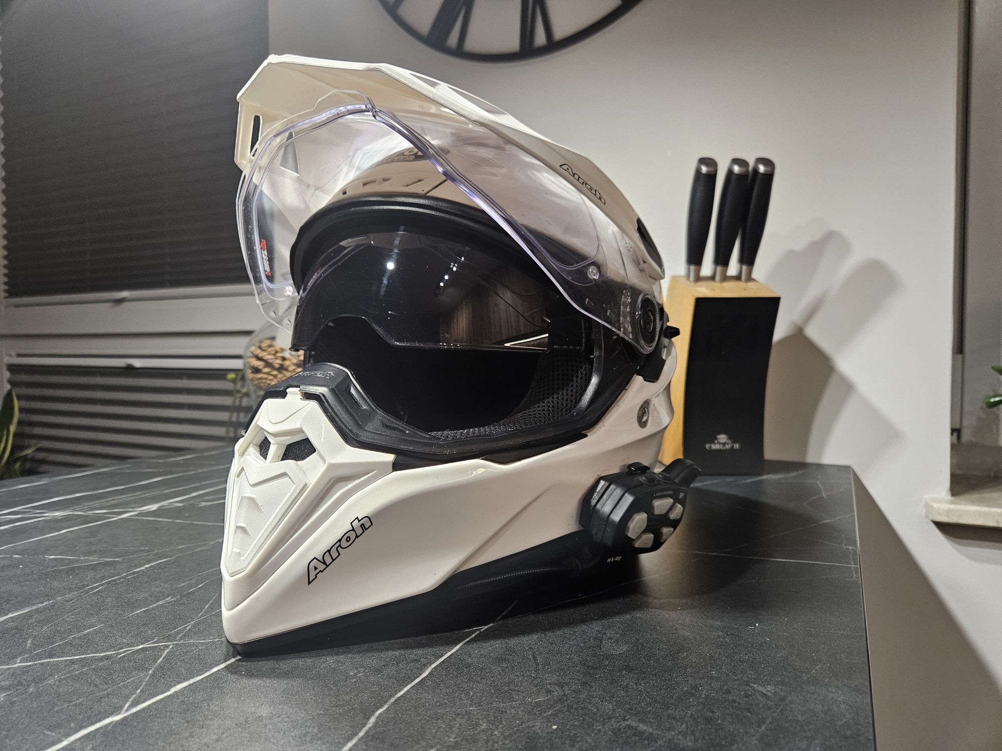 Sprzedam kask motocyklowy Airoh Commander
