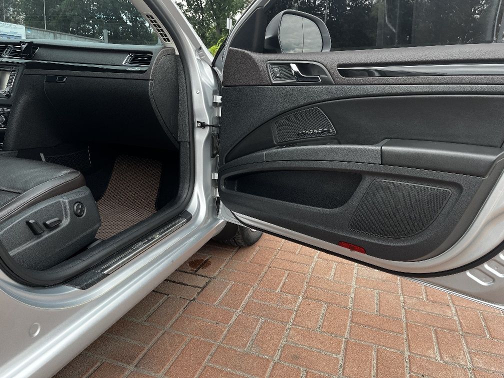 Skoda Superb Laurin&Klement