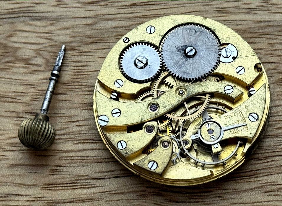 Mechanizm do zegarka kieszonkowego, kotwica. Sprawny balans, 42,9 mm