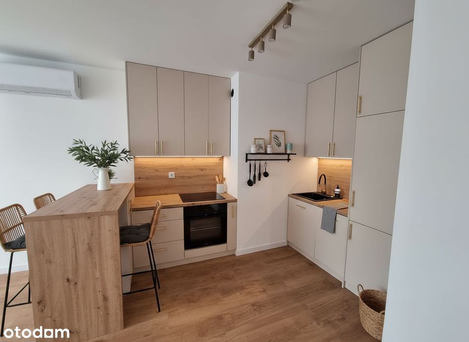 Mieszkanie 2-pokojowe 42,52 m² z balkonem, klimatyzacją, kom i garażem