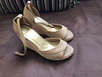 Buty koturny bezowe rozmiar 38 jak nowe