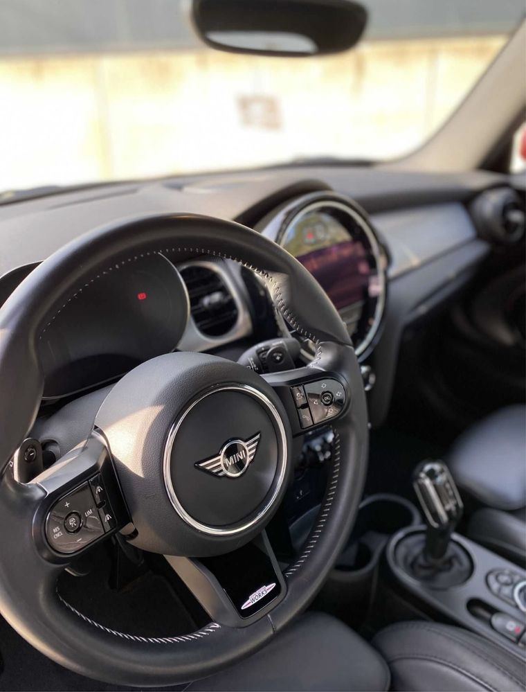 Mini john cooper works cabrio full extras 2022