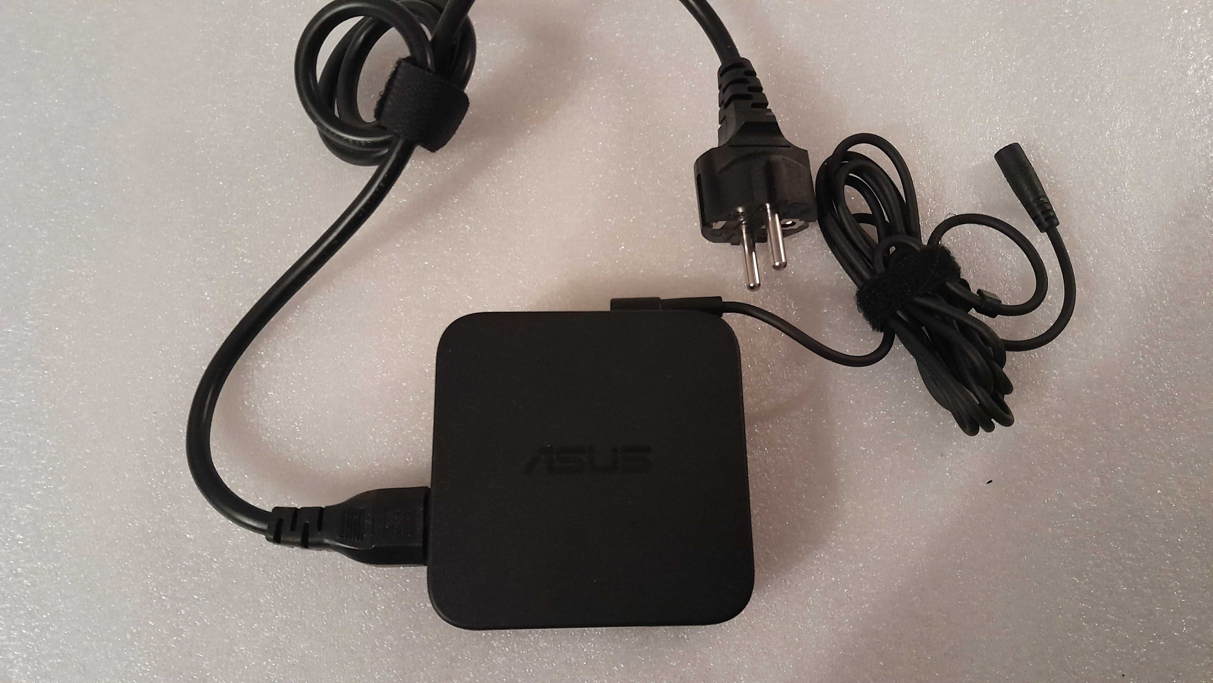 Zasilacz ładowarka Asus 19V 4,74A 90W ADP-90YD NOWA