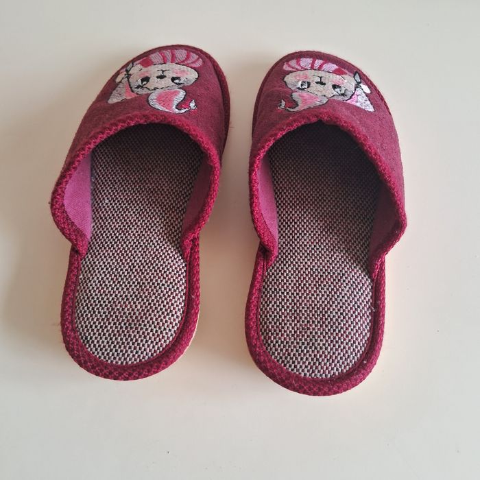 Домашні дитячі тапки Белста, кімнатні капці для дівчинки, р. 30