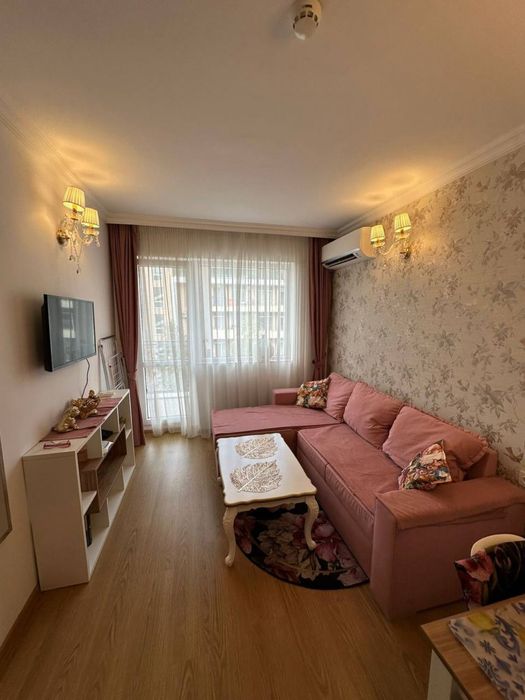 Двухкомнатная квартира в комплексе Sweet Homes 6, Солнечный берег